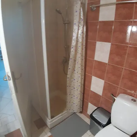 Apartament Vangel Backyard *